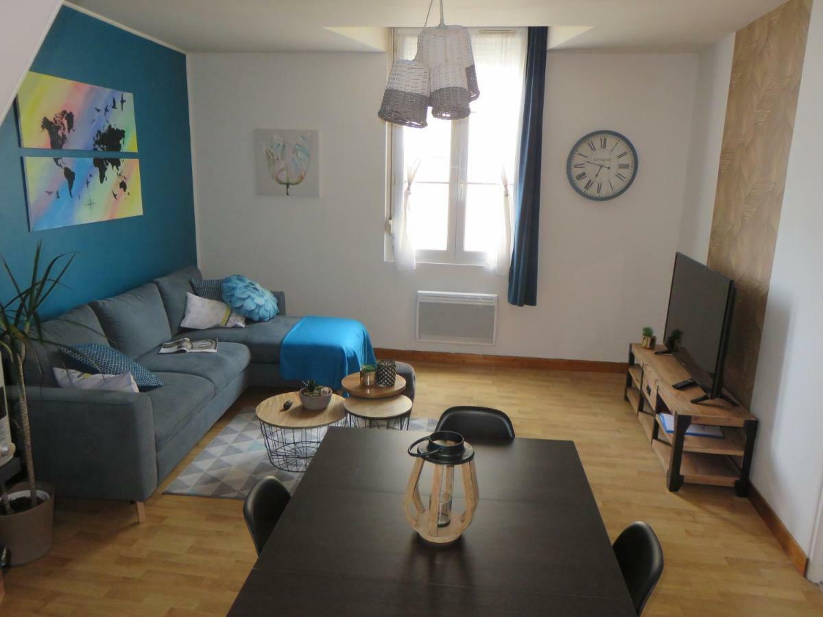 Grand Appartement Chaleureux 투아르 외부 사진